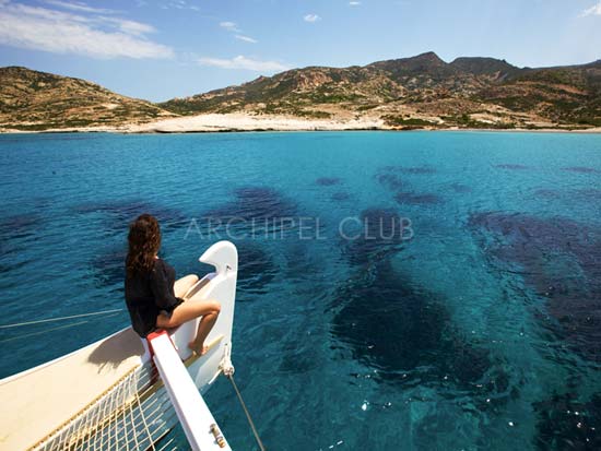 Coucher de soleil à Amorgos, la plus orientale des Cyclades.